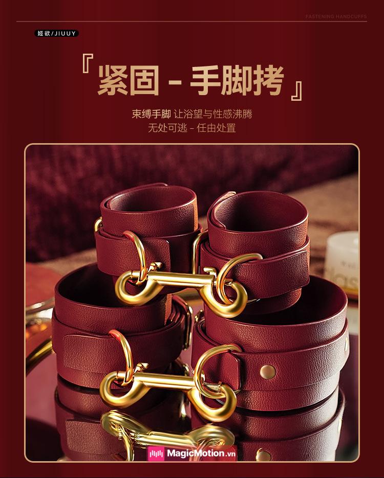 Bộ đồ chơi BDSM đỏ rượu còng tay chân