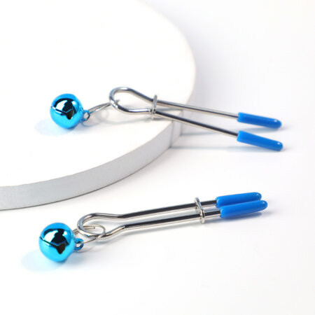 Combo butt plug đuôi cáo kẹp ti chuông xanh
